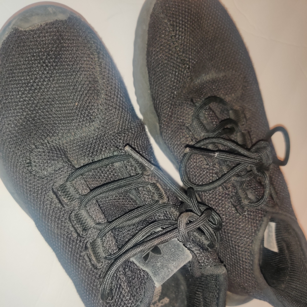 Used adidas all black shoes size 6.5